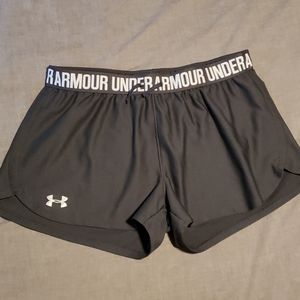 Underarmour running short